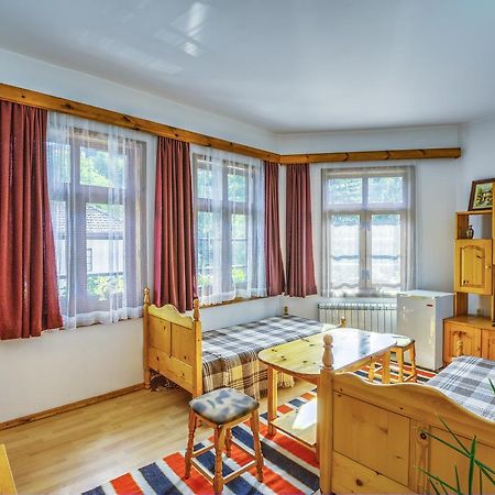 Hotel Kalina Shiroka Lŭka 외부 사진